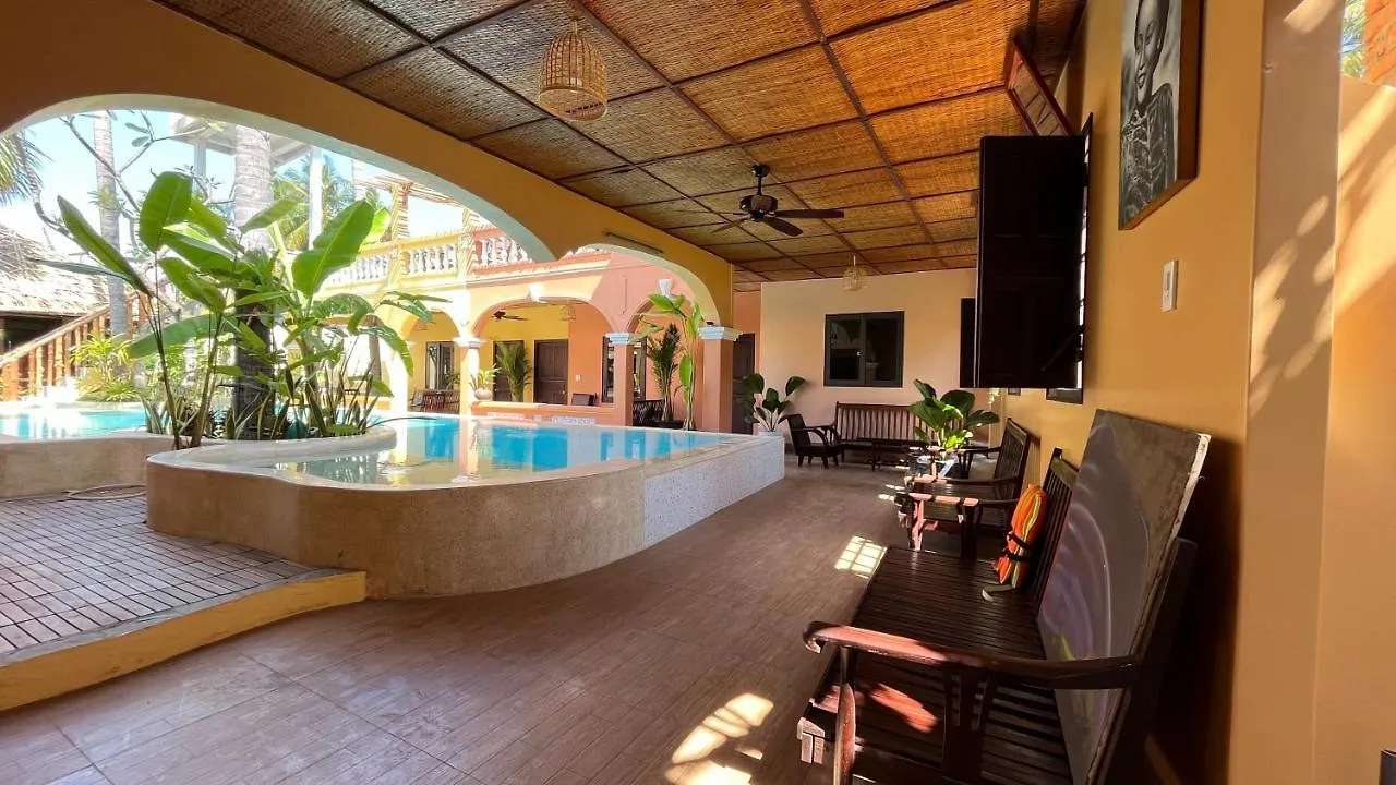 Mi Nhon Em Hotel Muine Mui Ne