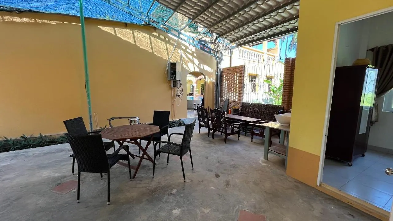 Mi Nhon Em Hotel Muine Μούι Νε 2*,