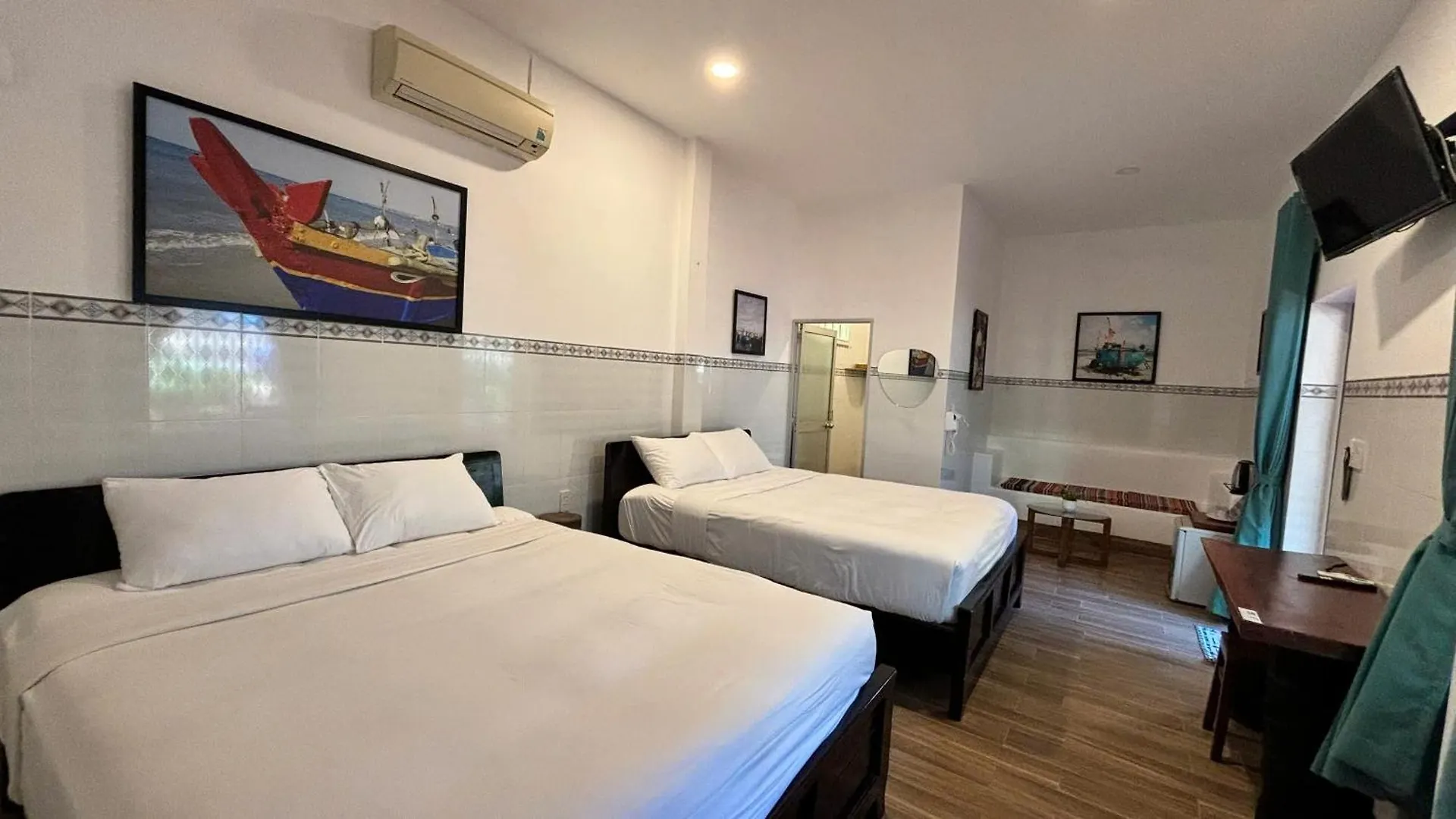 Mi Nhon Em Hotel Muine Mui Ne